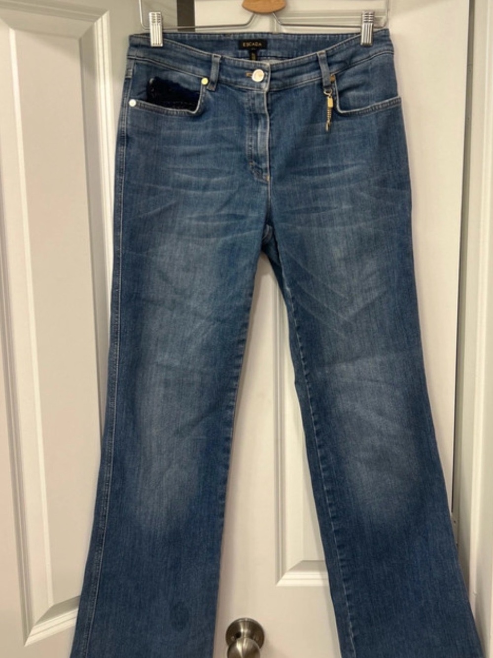 Designer Escada Medium Blue Flare Jeans size 33 German =( size 8  in US)